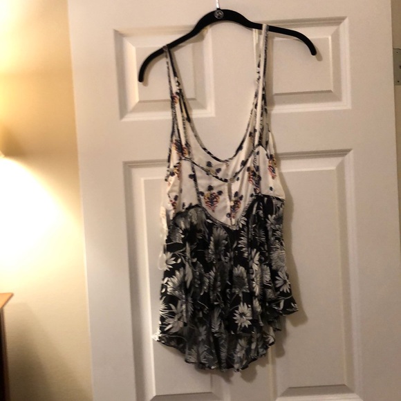 Free People Tops - NWT Free People Floral high low tank size S